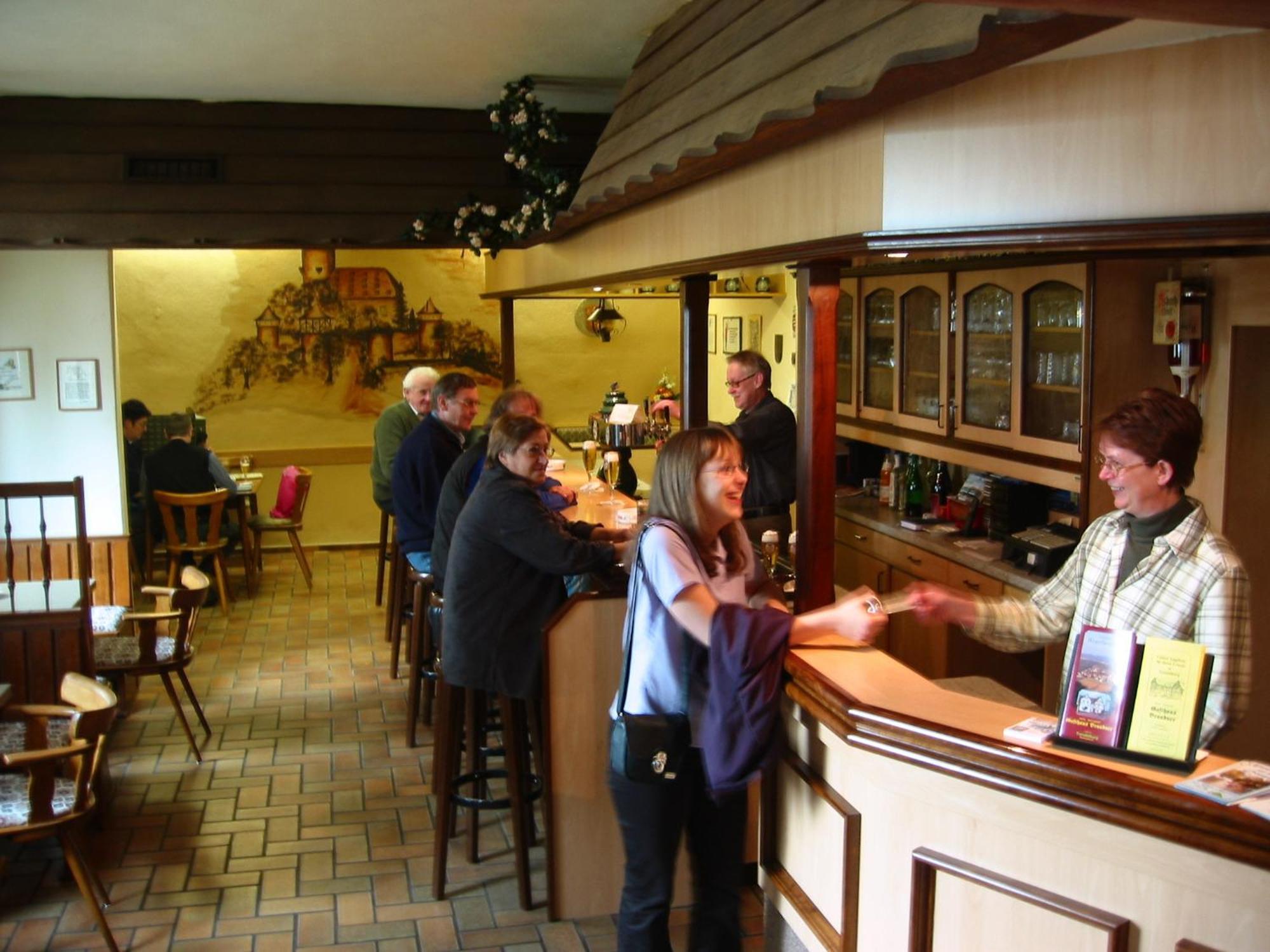 Hotel & Restaurant - Gasthaus Brandner Trendelburg Bagian luar foto
